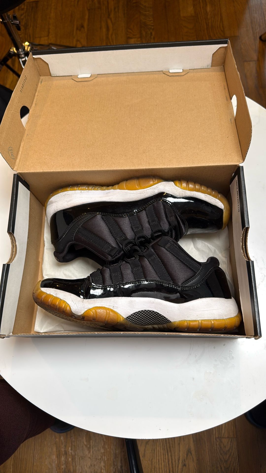 Air Jordan 11 Retro (6 Youth)