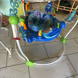 Activity Center Bouncer 