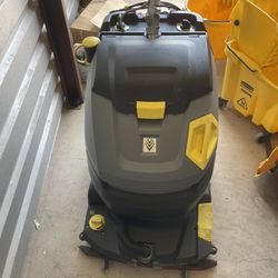 BR 45/22 C BP Compact Walk-Behind Floor Scrubber