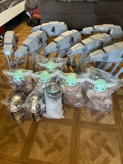 Mandalorian and Grogu Popcorn Buckets and cups
