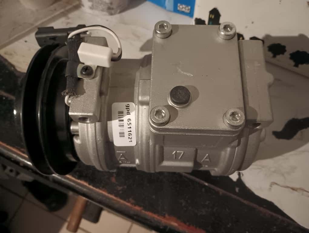 AC Compressor 