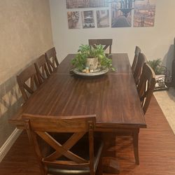 Table & Chairs