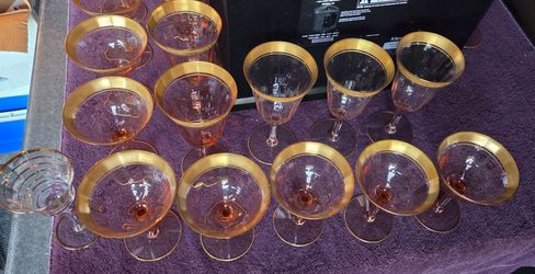 Vintage Tiffin-franciscan gobblets wine glass rose pink