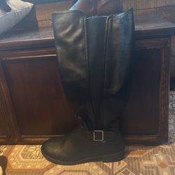 Woman’s Boots