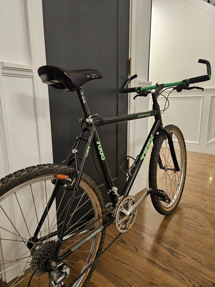 1991 Vintage Trek 7000. 