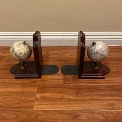 Vintage World Globe Book Holders 