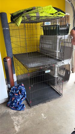 2 large metal crates 1 medium
