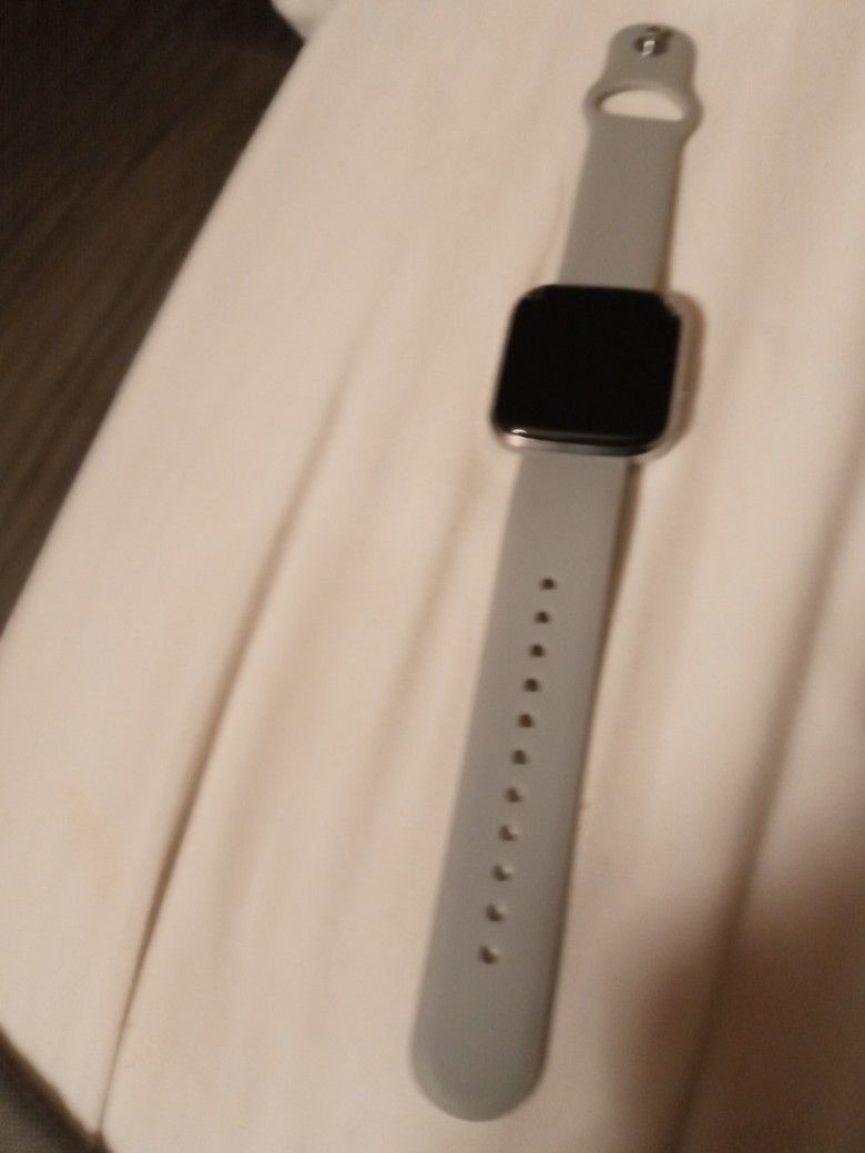 A Apple Watch