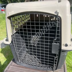 Grreat Choice Pet Carrier. 28”