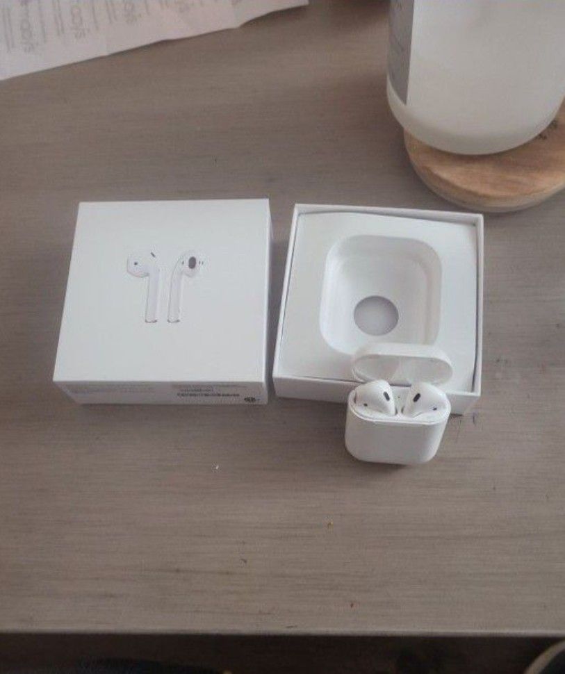 Air Pods Generation 2 Authentic 