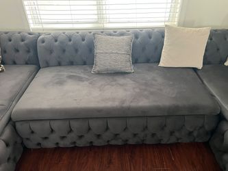 BRAND NEW U-Shaped Sectional Sofa – Store Closing Sale – Must Go!