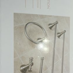 5pc. Bathroom Collection