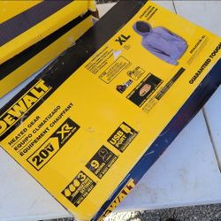 DEWALT mens Hoodie with 
Adapter Only XL