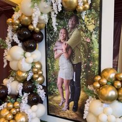 Balloon Garland / Balloon Arch / Photo Wall