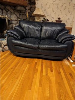 3 complete leather set