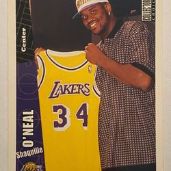 Shaquille O’neal Basketball Card! Excellent Condition!