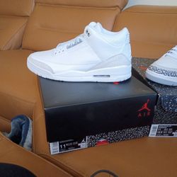 Jordan 3 Retro Metalic And White