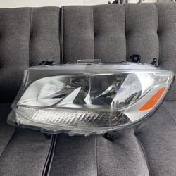 Mercedes sprinter 2019 Headlight