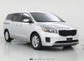 2015 Kia Sedona great condition