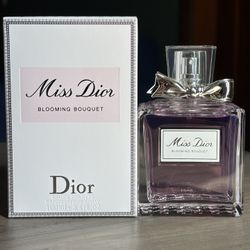 Miss Dior Blooming bouquet 