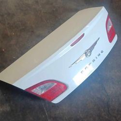 2010 Sebring sedan trunk lid 
