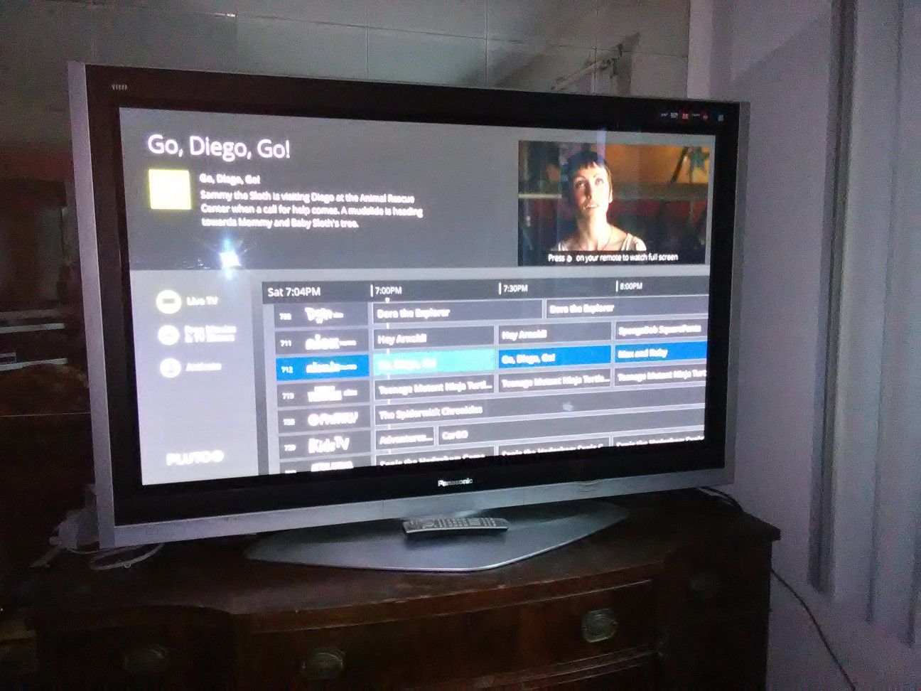 Panasonic 60 inch Smart TV with remote control and 2 HDMI ports