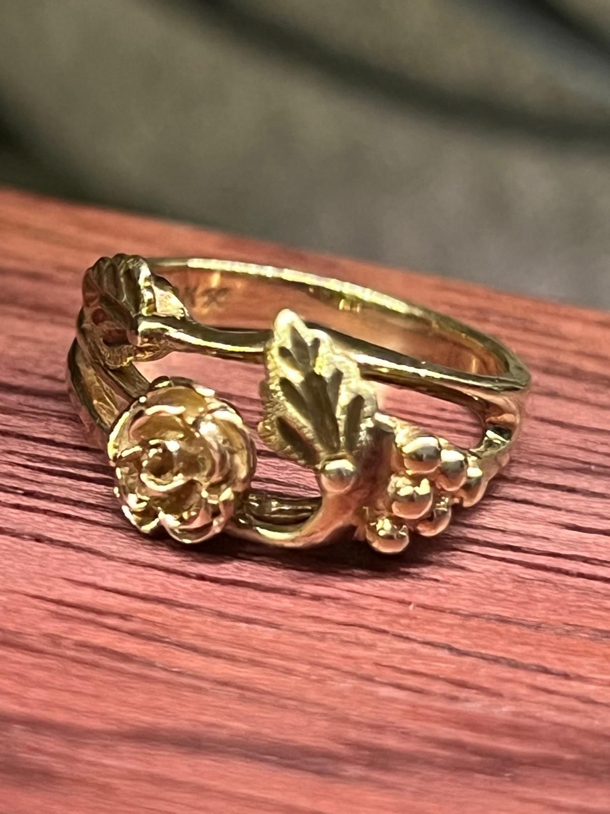 10k Gold Pinky Ring