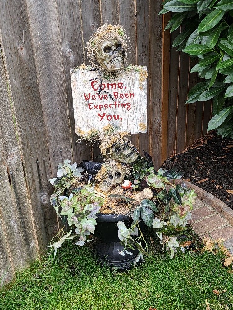 Halloween Sign