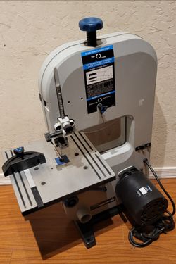 DELTA 9" Benchtop Band Saw