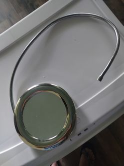 Shower mirror magnetic