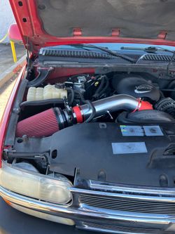 Gmc Yukon Chevy Tahoe cold air intake Kit (brand new)