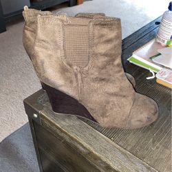 Wedge Boots Size 7