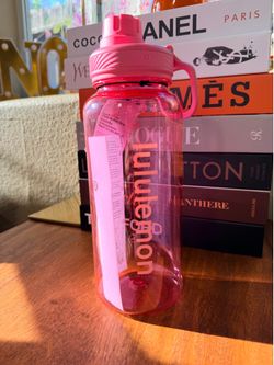 NWT Lululemon Back to Life Sport Bottle 32oz – Pink 43664