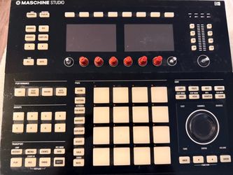 Maschine studio Native Instruments