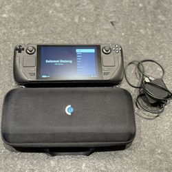 Steam Deck 512GB + Extra 512GB SD Card