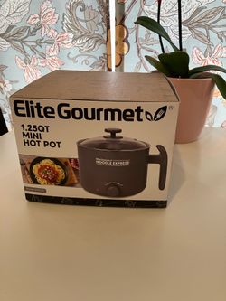 Elite Gourmet Mini Hot Pot