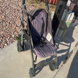 Stroller 