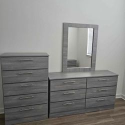 Dresser Whit Mirror And Chest - Cómoda Con Espejo Y Gavetero 