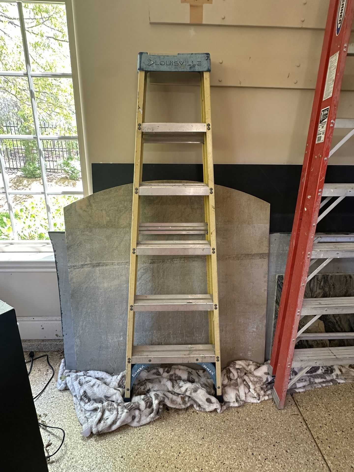6’ Foot Ladder