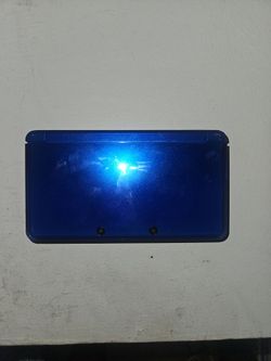 Nintendo 3DS Cobalt blue w/stylus Handheld Console