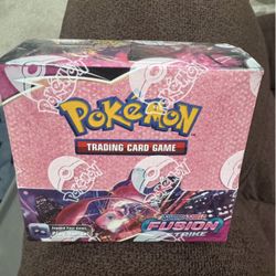 Fusion Strike Booster Box 