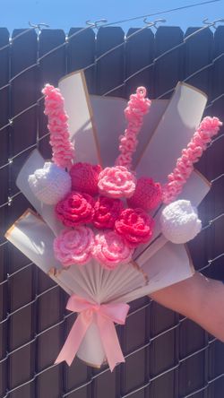Crocheted flower bouquet