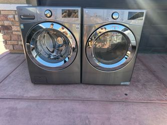 LG FRONT LOAD WASHER & GAS DRYER
