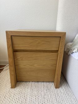 Set Of Crate & Barrel Vander Natural White Oak End Tables