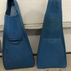 Swimming Fins $10