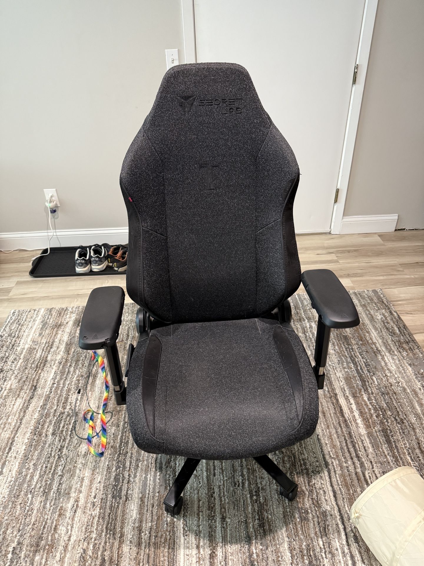 Secret Lab Titan Chair Small Size