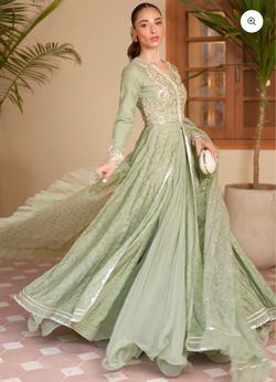 Zainab zulfiqar Pakistani/indian outfit