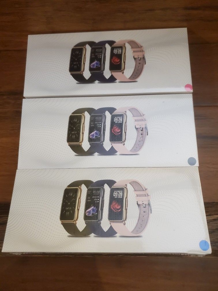 Fitness Tracker, Smart Watch for Women Men with 24/7 Heart Rate/Blood Pressure/Blood Oxygen Monitor,Sleep Tracker,Step & Calorie Counter, IP68 Waterpr