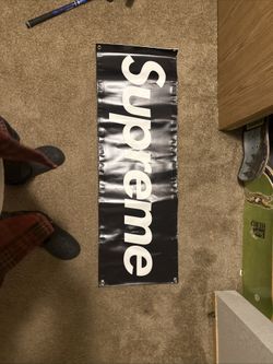 supreme banner