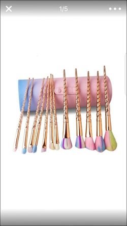 Makeup brushes 12pc professional!! On sale!!!!